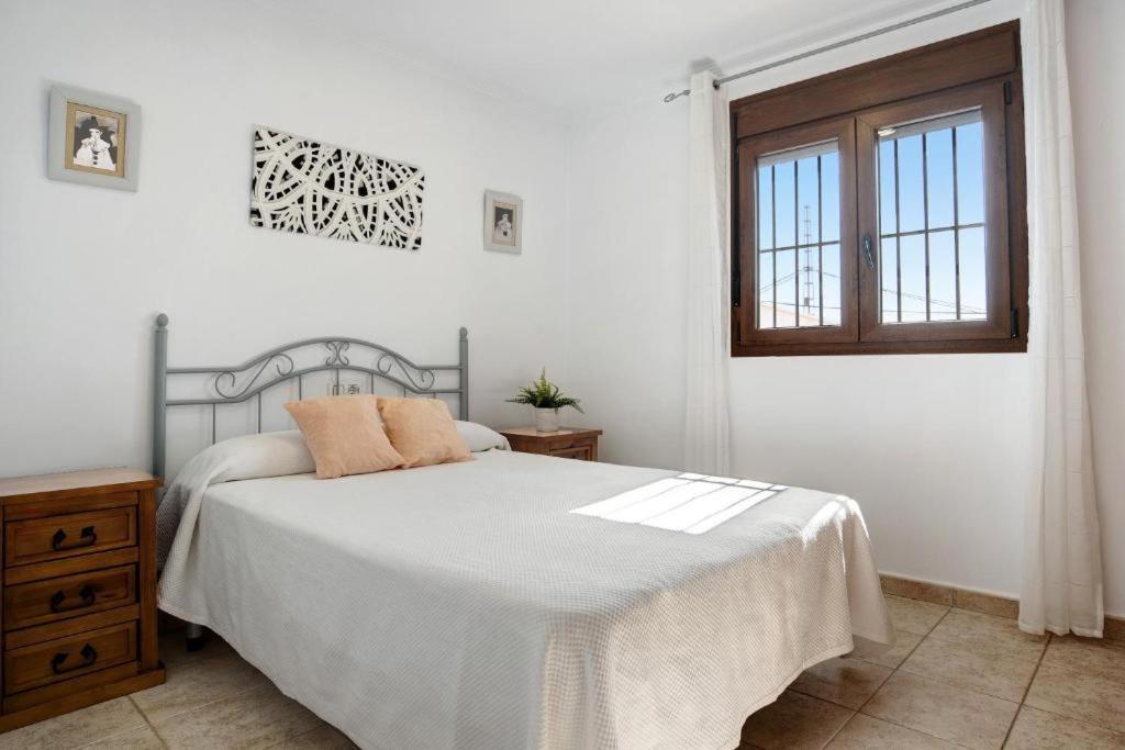 Villa Fornell - Piscina Compartida Conil De La Frontera Eksteriør bilde