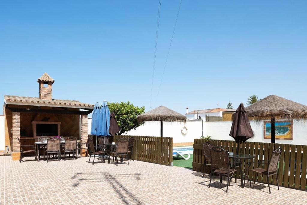 Villa Fornell - Piscina Compartida Conil De La Frontera Eksteriør bilde